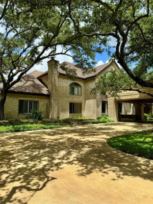 304 TOWER DR, HILL COUNTRY VILLAGE, TX 78232 - Image 1