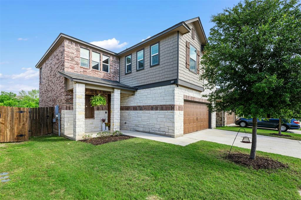 210 KADEN PRINCE DR, PFLUGERVILLE, TX 78660, photo 1 of 40