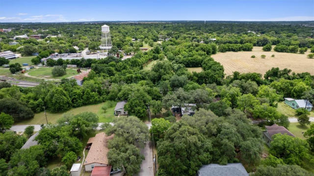 900 TANK ST, LOCKHART, TX 78644, photo 3 of 14