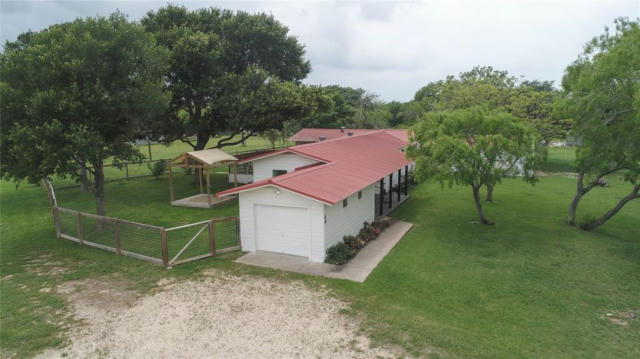 49 CANNON EAST DR, GONZALES, TX 78629, photo 4 of 40