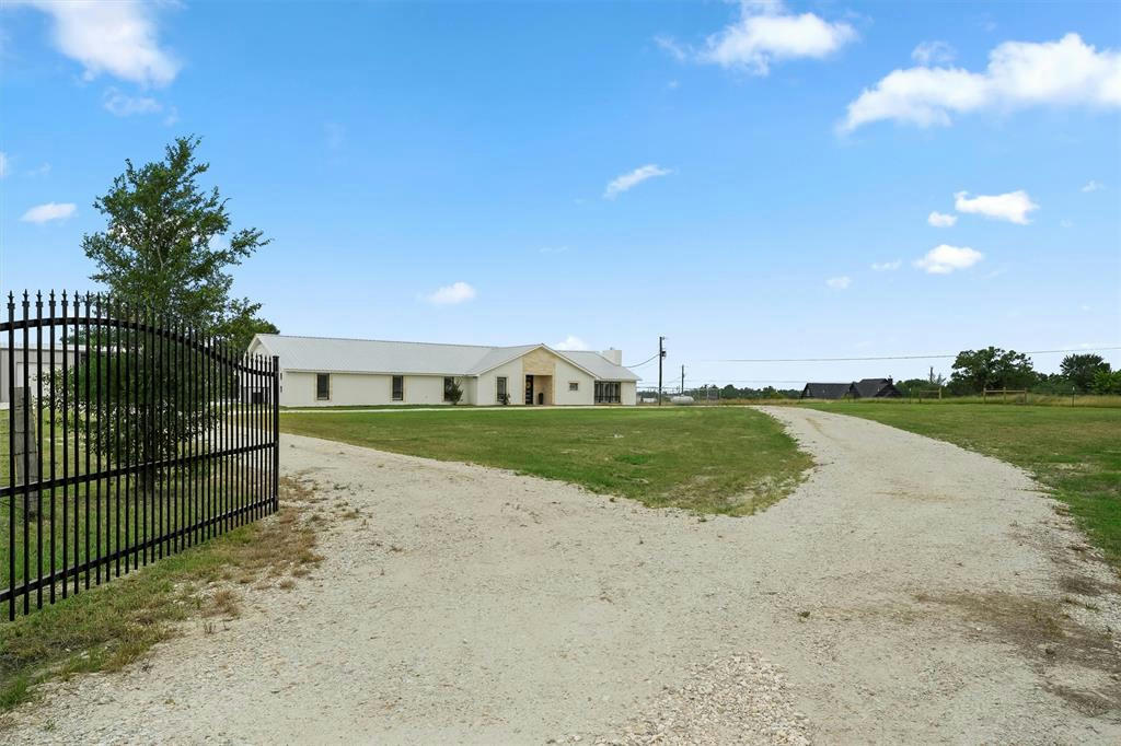 1589 COUNTY ROAD 252, ANDERSON, TX 77830, photo 1 of 40