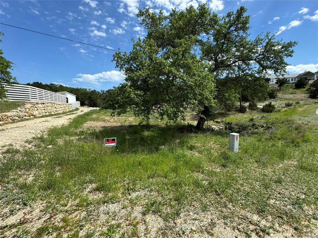 401 RONAY DR S, SPICEWOOD, TX 78669, photo 1 of 21