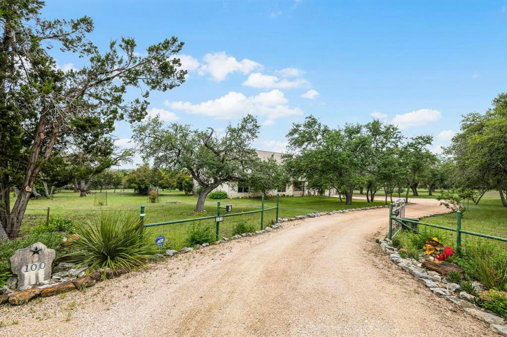 100 BLUE CREEK DR, DRIPPING SPRINGS, TX 78620, photo 1 of 40