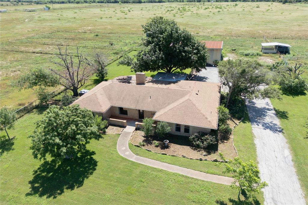 12325 COUNTY LINE RD, ELGIN, TX 78621, photo 1 of 39