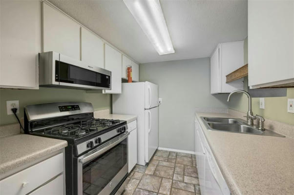 1800 LAVACA ST # A-614, AUSTIN, TX 78701, photo 4 of 21