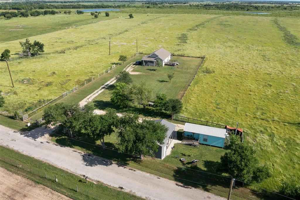 459 COUNTY ROAD 450, THORNDALE, TX 76577, photo 1 of 39