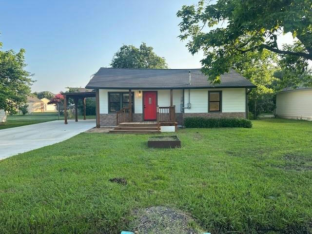 2004 W 3RD ST, TAYLOR, TX 76574, photo 1 of 18