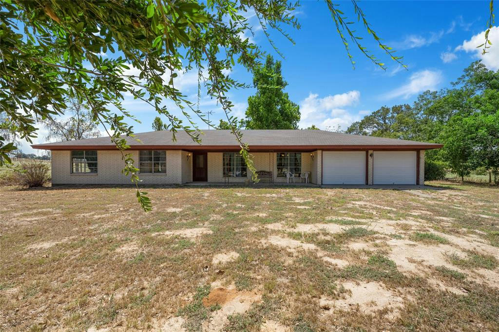 1768 COUNTY ROAD 449, THORNDALE, TX 76577, photo 1 of 39