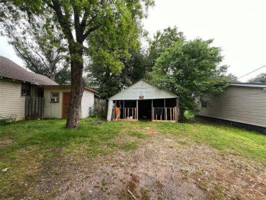 731 W BELL AVE, ROCKDALE, TX 76567, photo 4 of 6