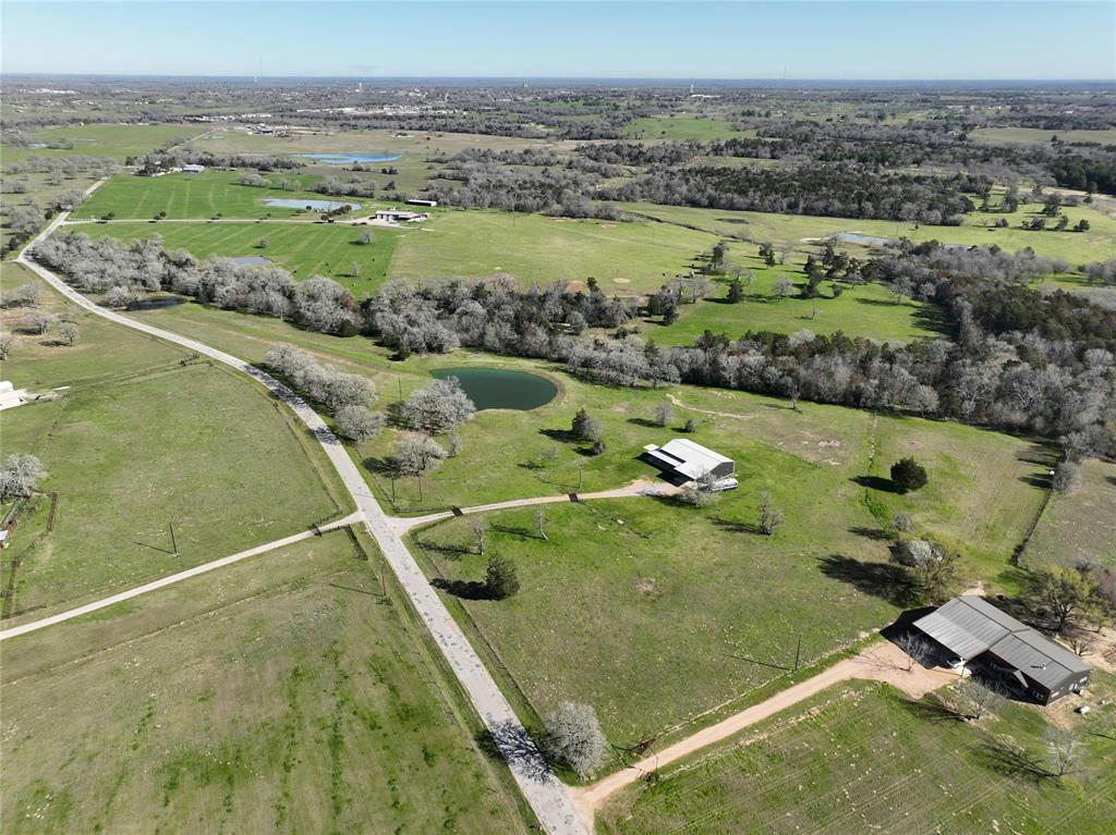 1575 COUNTY ROAD 216, GIDDINGS, TX 78942, photo 1 of 40