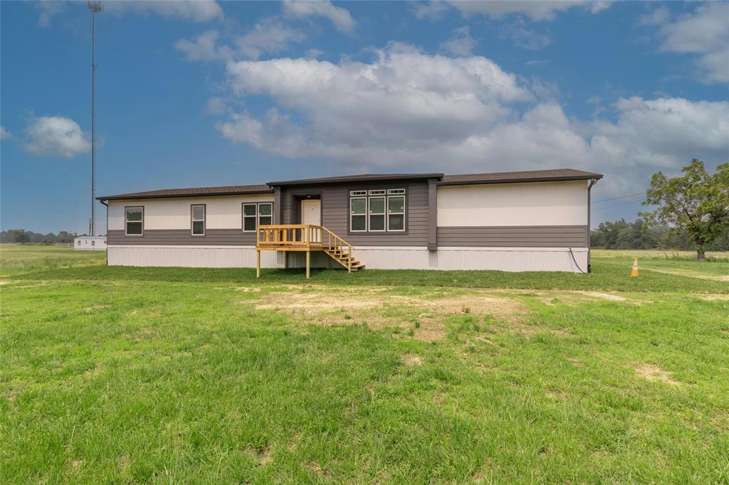 17819 E HIGHWAY 79, GAUSE, TX 77857, photo 1 of 24
