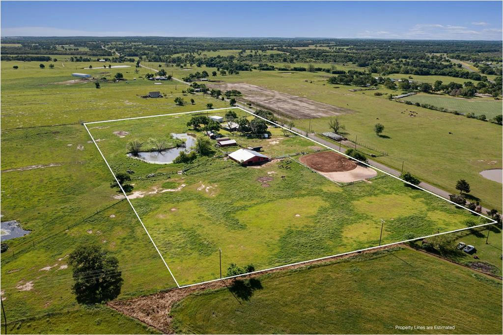 323 COUNTY ROAD 450, THORNDALE, TX 76577, photo 1 of 40
